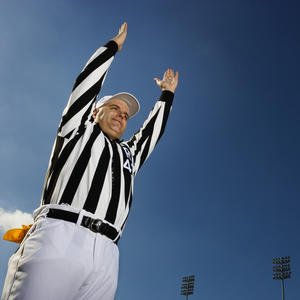 referee